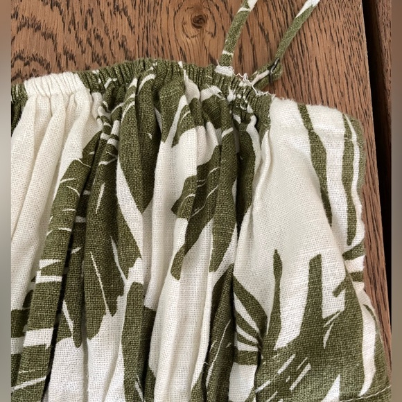 Linen-Blend Ruched Top - Picture 3 of 5